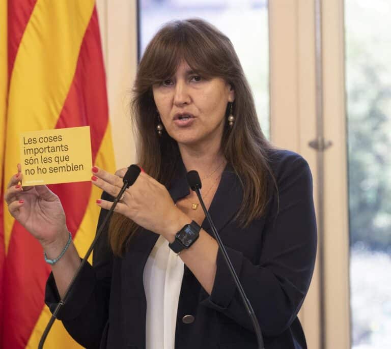 Borràs "se rebela" contra una "sentencia execrable" y avisa que "seguirá trabajando por la independencia"