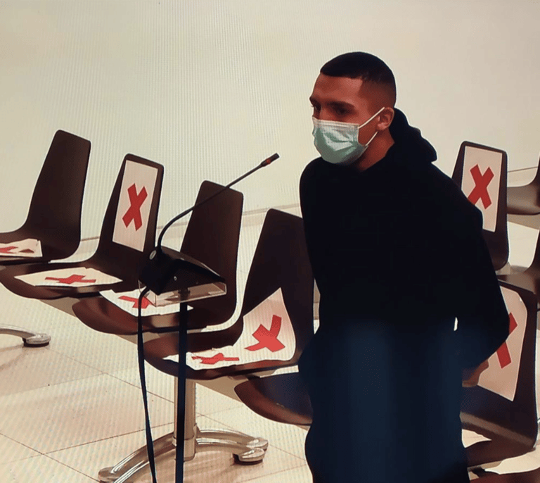 Detenido el rapero Morad por su presunta relación con la quema de contenedores en L'Hospitalet