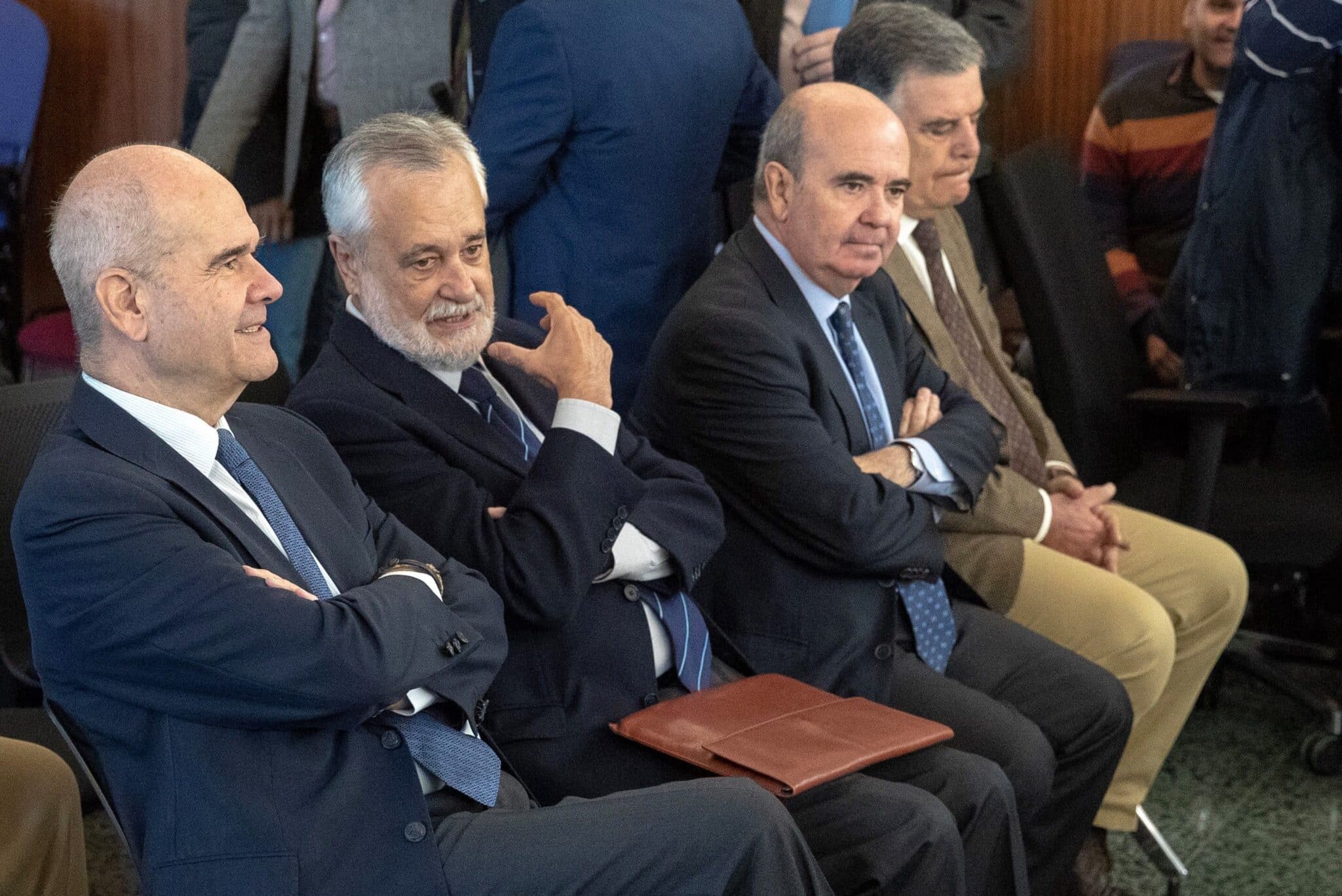 Manuel Chaves, José Antonio Griñán, Gaspar Zarrías y José Antonio Viera, en una sesión del juicio.