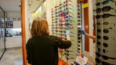 Faltan ópticos para tantas ópticas