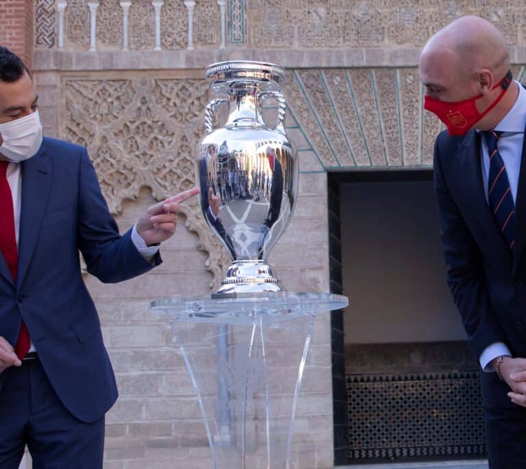 Transparencia avala que sea público el contrato de la Eurocopa pese a la oposición de la UEFA y la RFEF