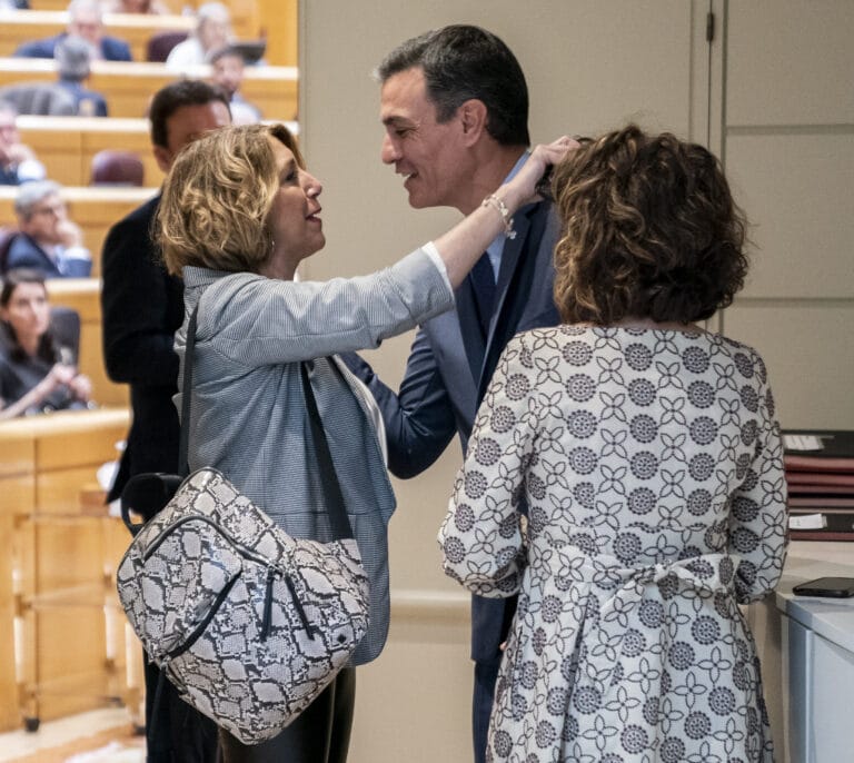 Dirigentes socialistas ven en el ascenso de Montero una apuesta de futuro para Andalucía