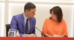 Sánchez agradece la entrega de Lastra como una "socialista ejemplar" tras su dimisión