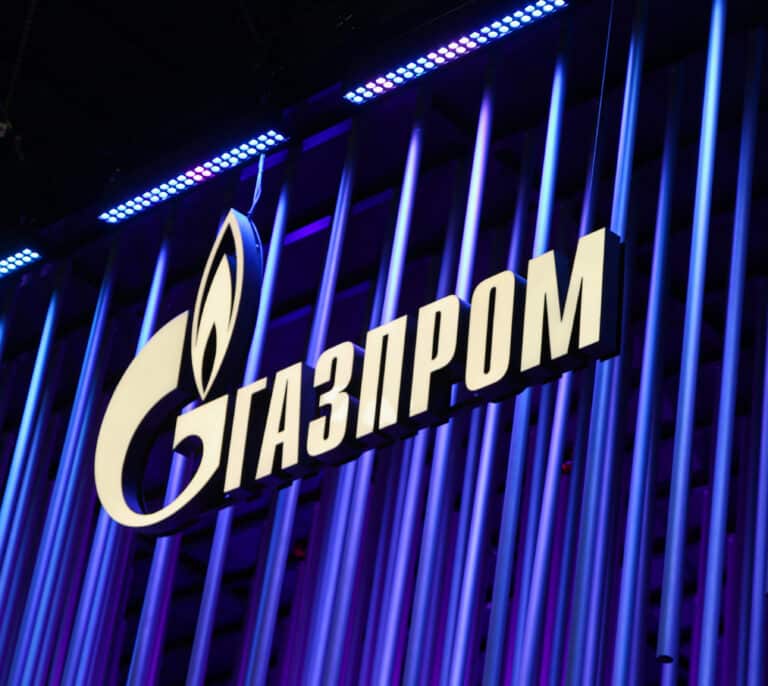 Gazprom reduce a la mitad el flujo por el Nord Stream y Berlín niega que haya razones técnicas