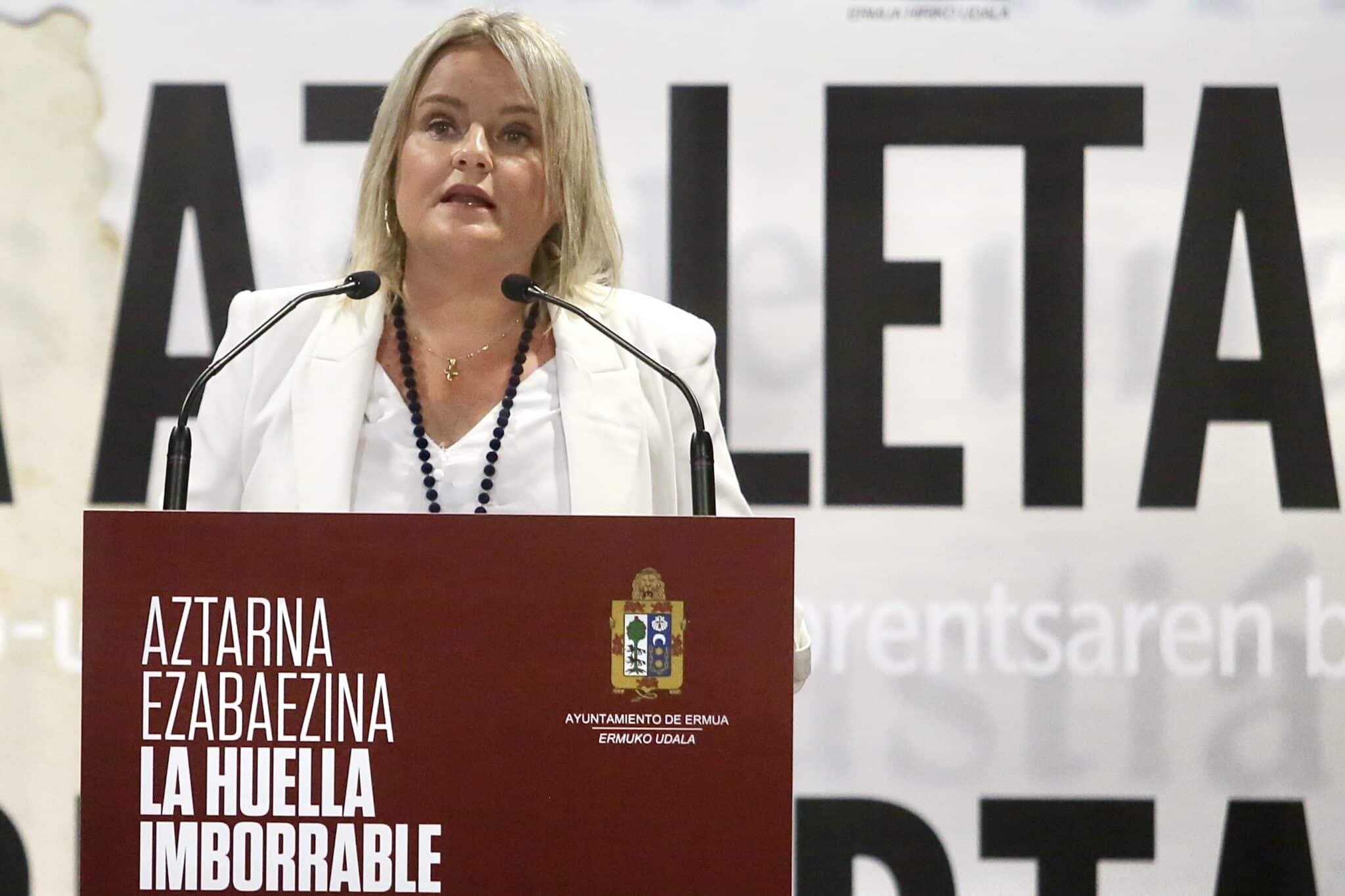 La hermana de Miguel Ángel Blanco, asesinado por ETA, María del Mar Blanco, interviene en la inauguración de la exposición ‘El terror a portada.'