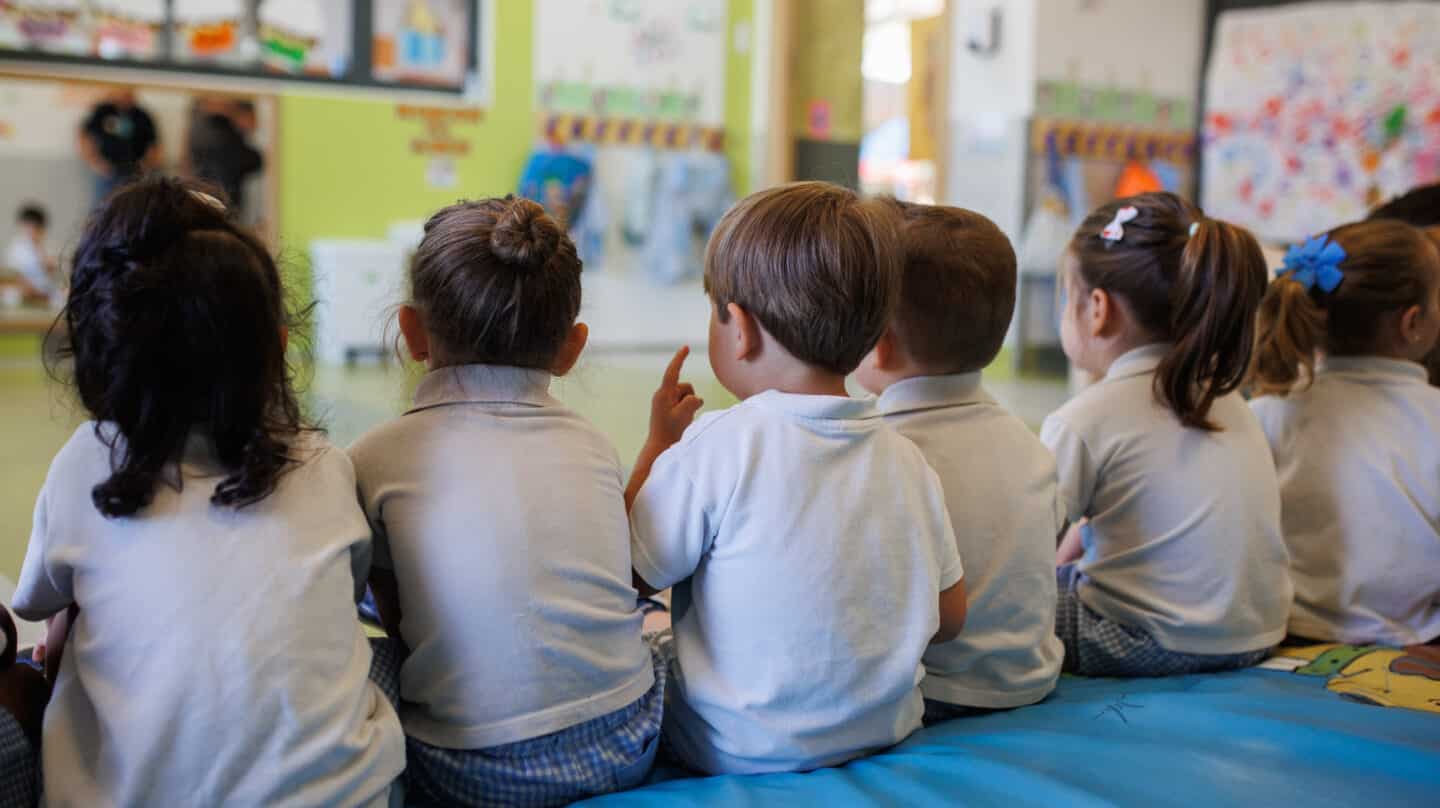 Varios niños en la guardería de la base ‘Príncipe’ de Paracuellos de Jarama.