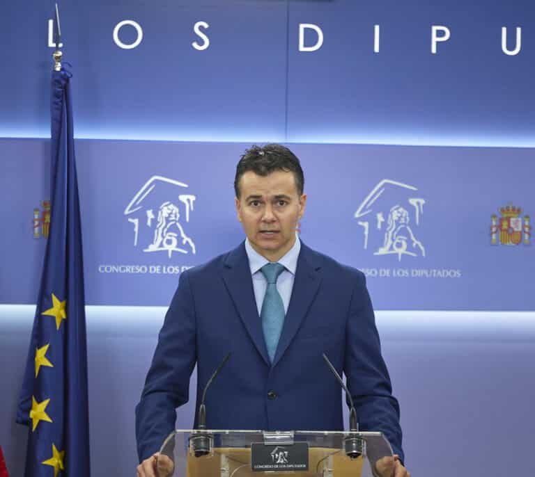 El PSOE carga contra Felipe González y Alfonso Guerra: "Que se lean la ley antes de opinar"