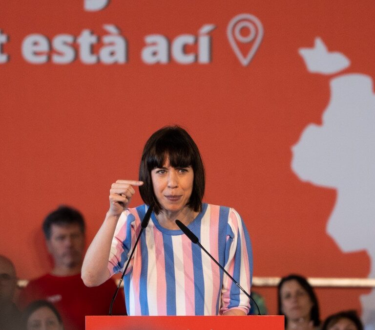 Morant llama "negacionista" a Ayuso por su gestión en la pandemia