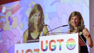 La polémica chapa de Yolanda Díaz en un acto de UGT: "Existo, luego te jodes"