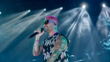 Un Maluma apoteósico hace palpitar el WiZink Center a ritmo de 'reggaeton' y fuegos artificiales