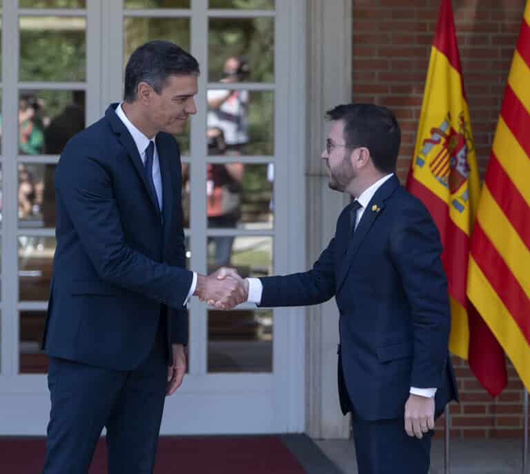 Reformas para la "desjudicialización", la agenda de la mesa de diálogo