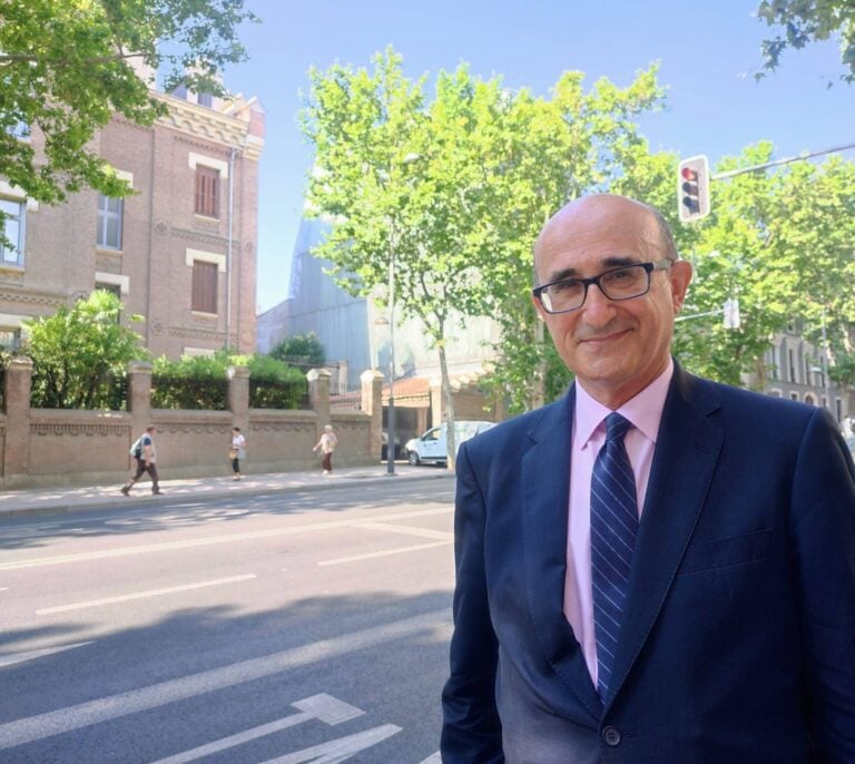 El fiscal Salvador Viada, sobre Dolores Delgado: "O trabajas para el PSOE, o trabajas para la ley"