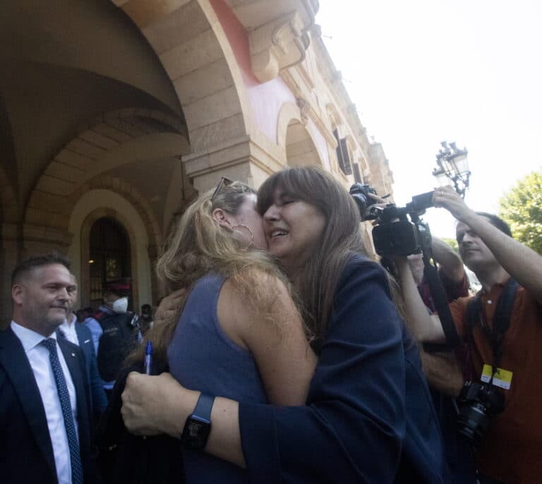 Laura Borràs, suspendida como diputada y presidenta del Parlament