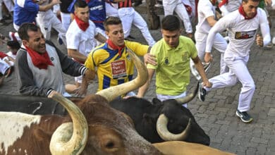 Cuatro corredores trasladados por traumatismos tras el cuarto día de encierro de los Sanfermines