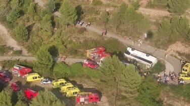 El alcalde de Rubió dice que el bus "no tendría que haber entrado" al camino donde volcó
