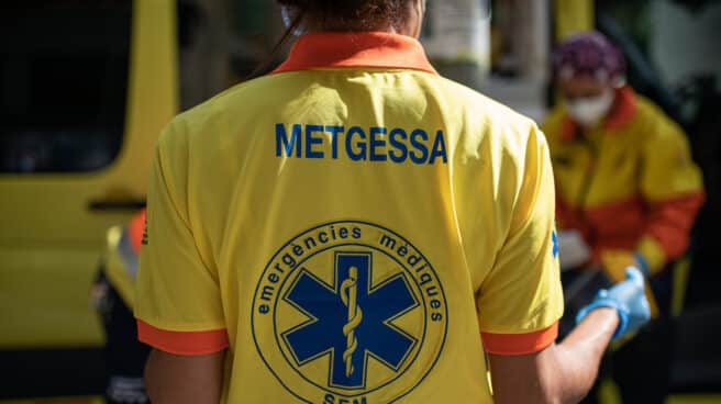Dos técnicos del Sistema de Emergencias Médicas (SEM) de la Generalitat de Cataluña Dos técnicos del Sistema de Emergencias Médicas (SEM) de la Generalitat de Cataluña