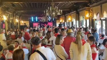 Chocolate con churros y bailables en el Nuevo Casino el Día de San Fermín