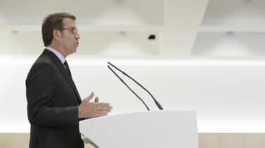 Feijóo 'sondea' a Sociedad Civil Catalana para reforzar la base del PP en Cataluña