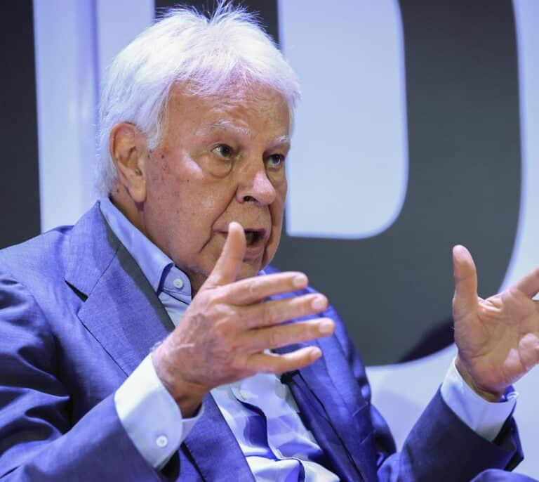 Felipe González: "Ahora algunos dicen que me he hecho de derechas, será verdad"