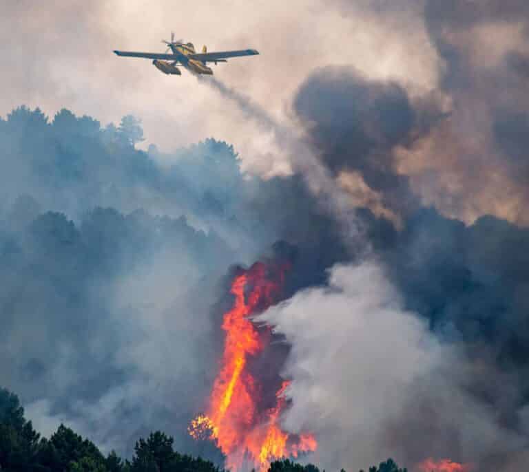 El incendio de Collado Mediano está en fase de control y los vecinos desalojados vuelven a sus casas