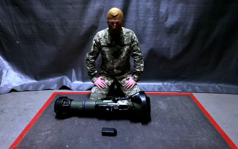 En los cuarteles de la insurgencia ucraniana: "Que la tierra arda bajo las botas de los ocupantes"