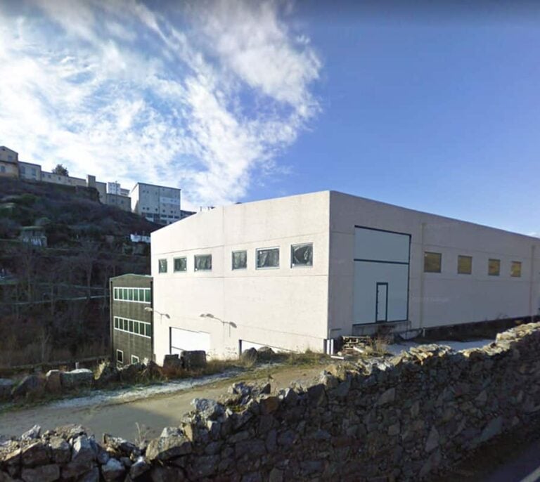 Una empresa del grupo de las Mascarillas Béjar fabricó y sirvió a un cliente con la licencia ya suspendida