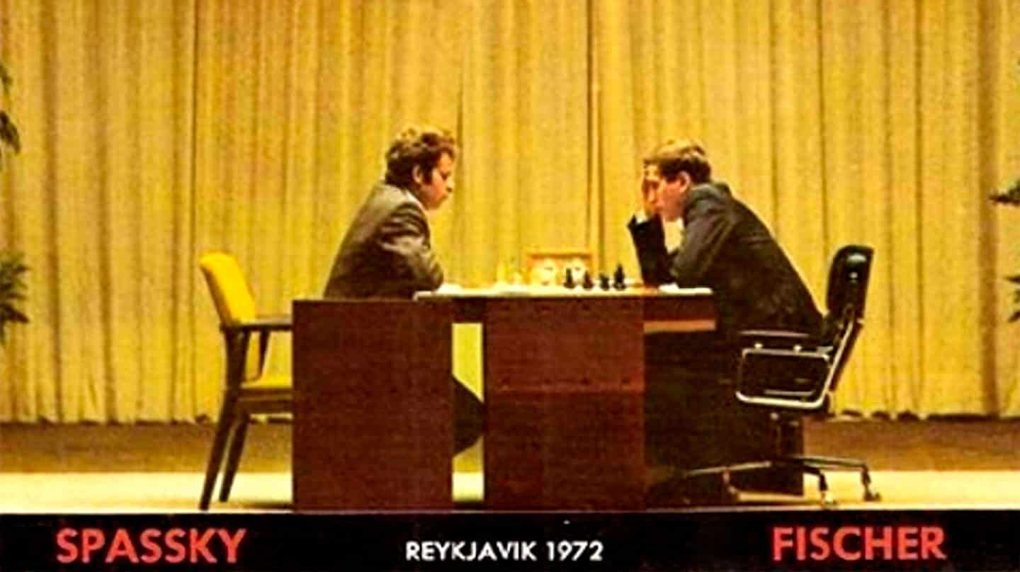 Boris Spassky y Bobby Fischer, en una de las partidas del Mundial de 1972.