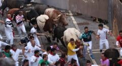 Un herido por asta en el sexto encierro de Sanfermines tras una rápida y emocionante carrera