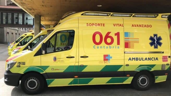 Ambulancia del 061 en Cantabria.