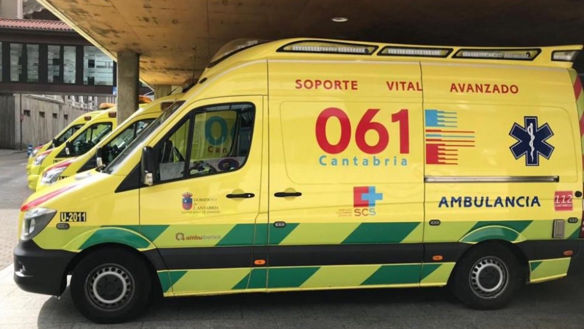 Ambulancia del 061 en Cantabria.