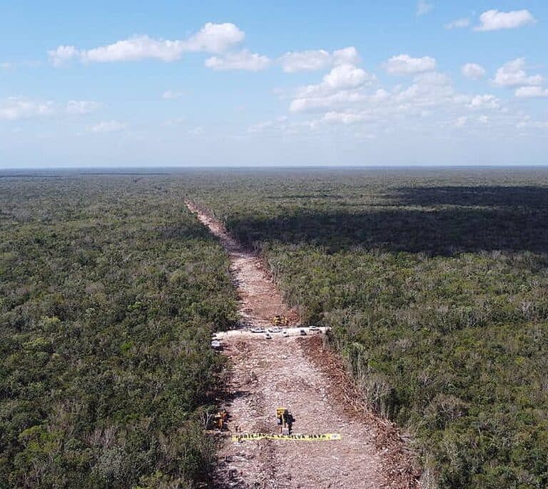 Acciona sale del tren maya de México