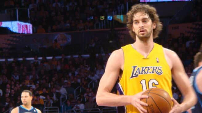 Los Angeles Lakers retirarán el número 16 de Pau Gasol Pau Gasol