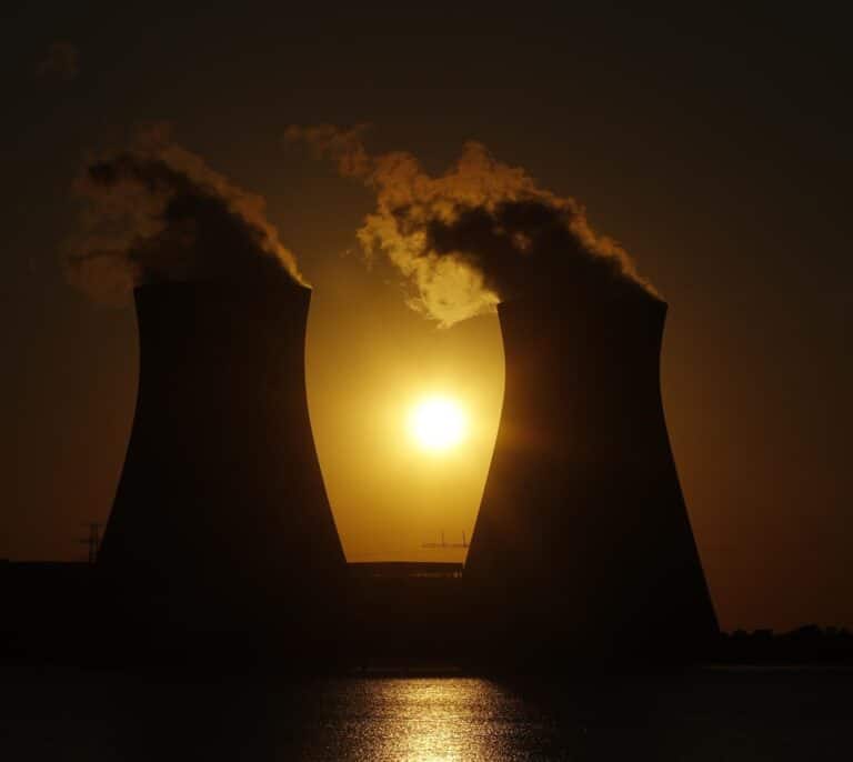 Las nucleares salvan la generación eléctrica en plena cuenta atrás para su desconexión