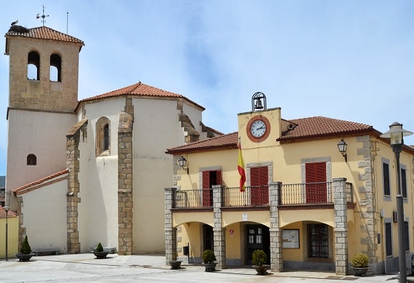 Ayuntamiento de la localidad madrileña de Canencia.