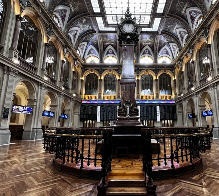 La banca e Inditex protagonizan el resurgir del Ibex 35