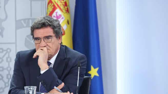 El ministro de Inclusión, Seguridad Social y Migraciones, José Luis Escrivá, en una rueda de prensa posterior al Consejo de Ministros.