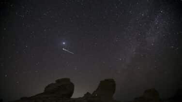 Desde dónde y cómo ver la lluvia de perseidas hoy