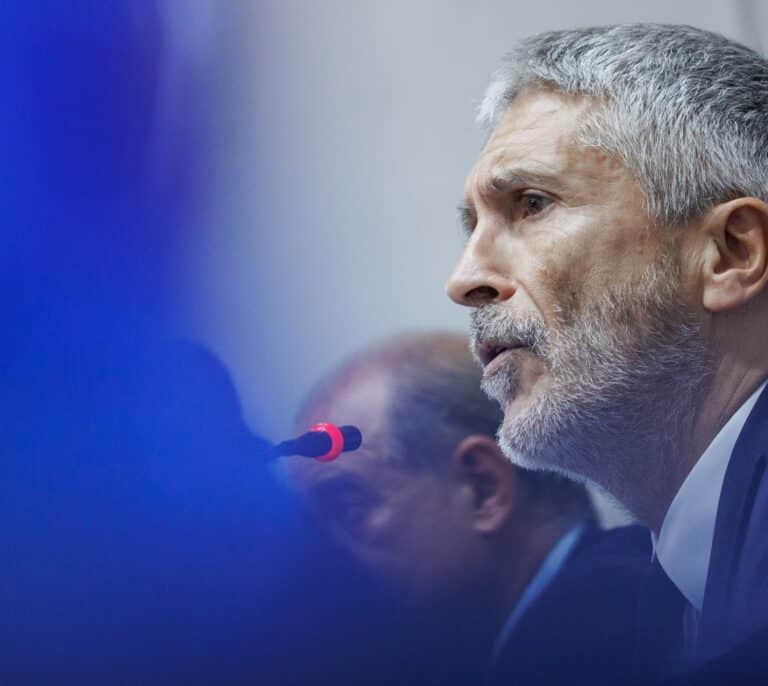 Transparencia insta a Marlaska a detallar las medallas otorgadas a jueces por la Policía y la Guardia Civil