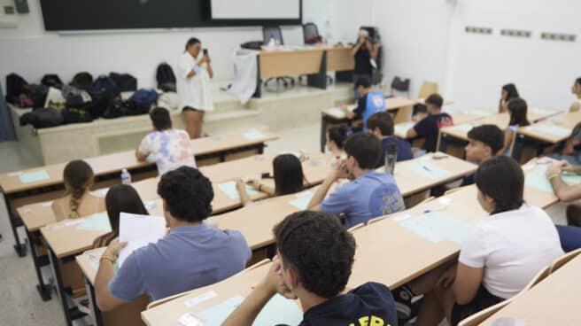 Primer día de la convocatoria extraordinaria de la Prueba de Evaluación de Bachillerato para el Acceso y la Admisión en la Universidad.