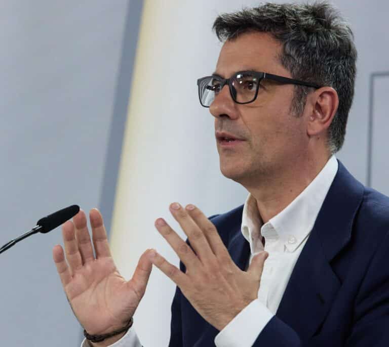 Bolaños defiende el plazo de 50 años para desclasificar información frente a la reticencia de su socio