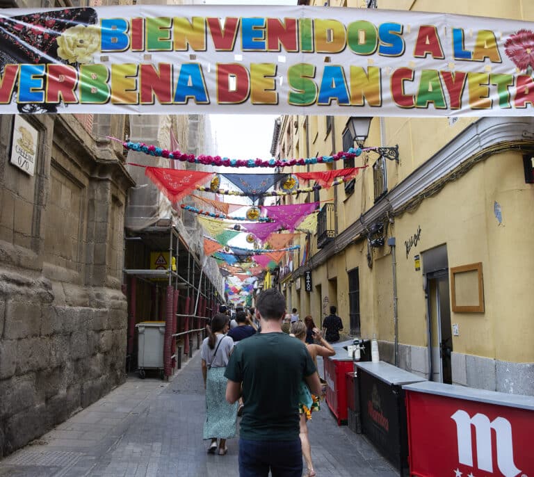No hay verano pa' tanta fiesta en el pueblo