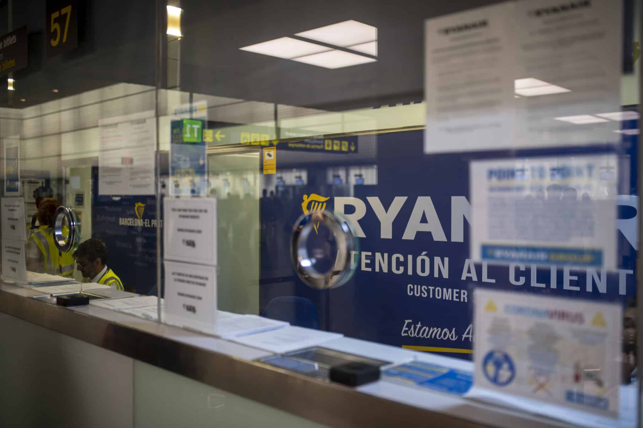 Ryanair anuncia el fin de los vuelos a 10 euros en plena huelga