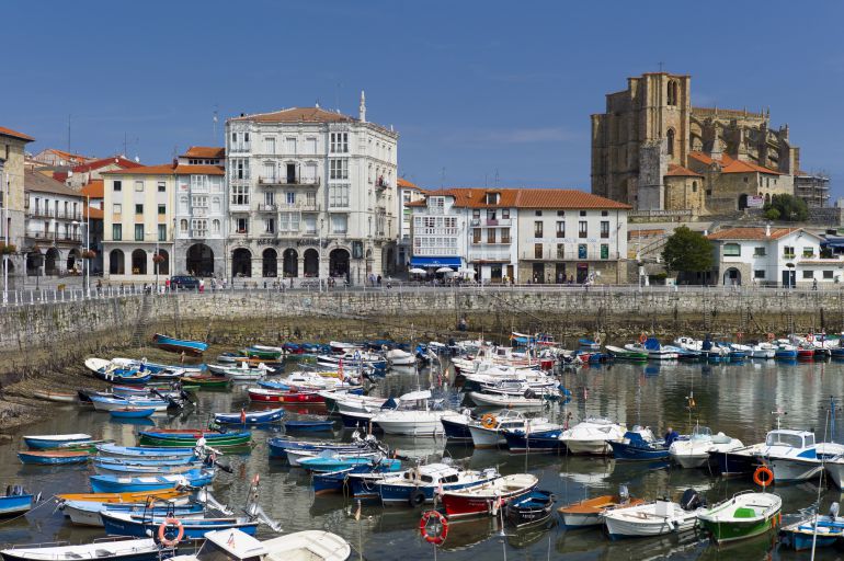 Muere ahogado en Castro Urdiales un concejal del PSE de Mungia