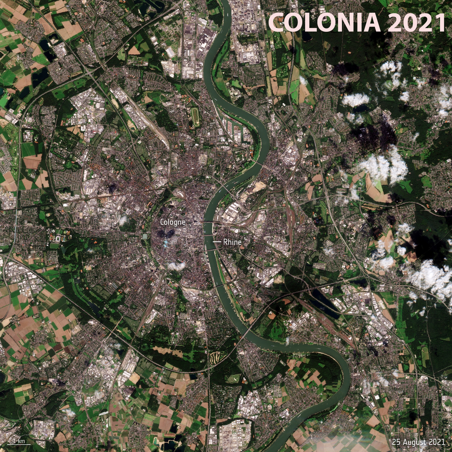 Río Rin a a paso por Colonia en agosto el 19 de agosto de 2021.
