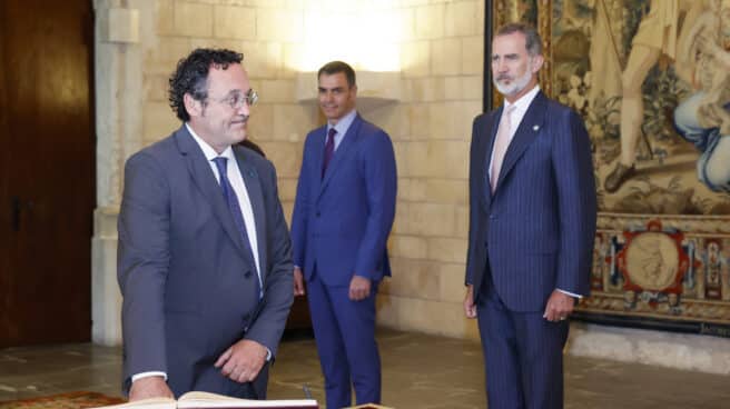 El nuevo fiscal general del Estado, Álvaro García Ortiz, jura su cargo ante el rey Felipe VI