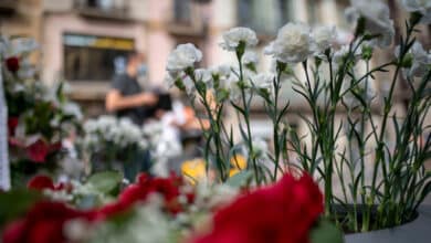 Homenajes y protestas en el quinto aniversario de los atentados de Barcelona
