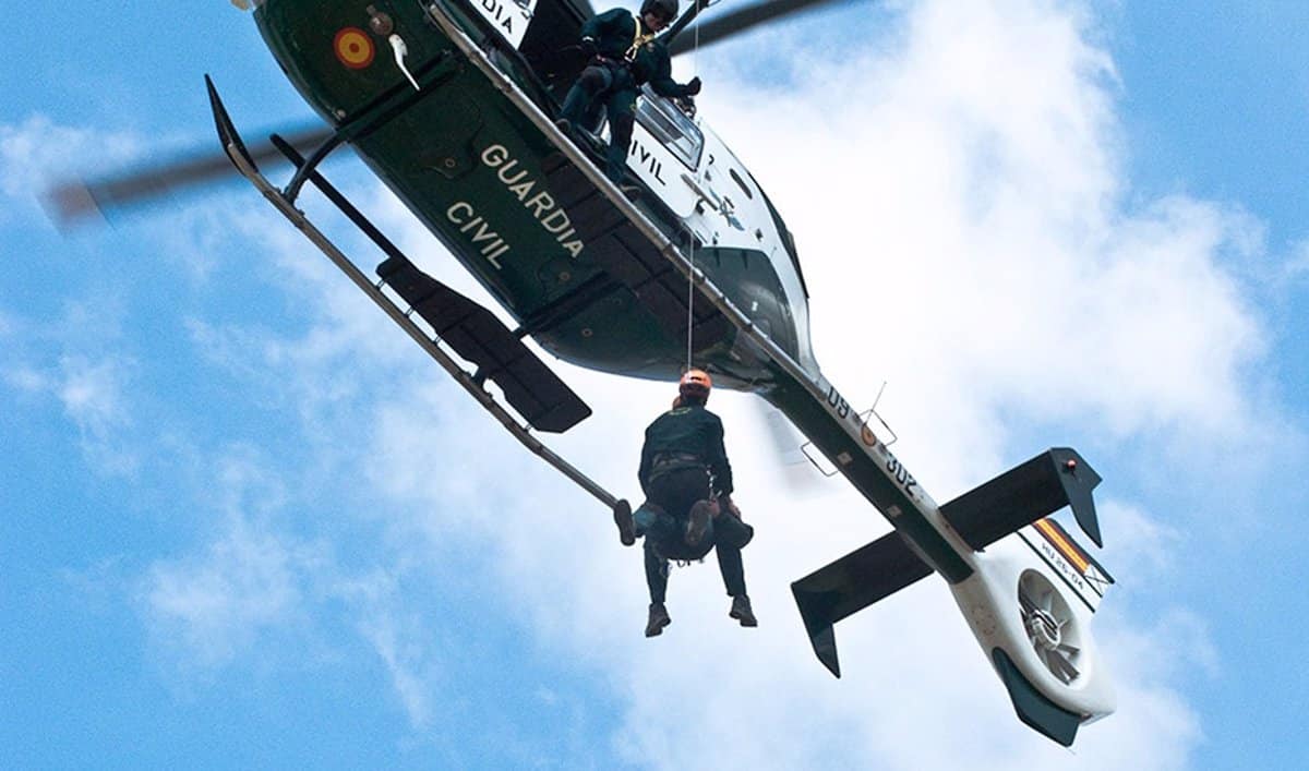 Helicóptero de rescate de la Guardia Civil en una imagen de archivo