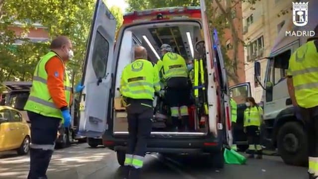 Atropellan a un hombre de 75 años en un paso de cebra en Caranbachel, en Madrid