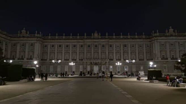 palacio-real-apagado-madrid