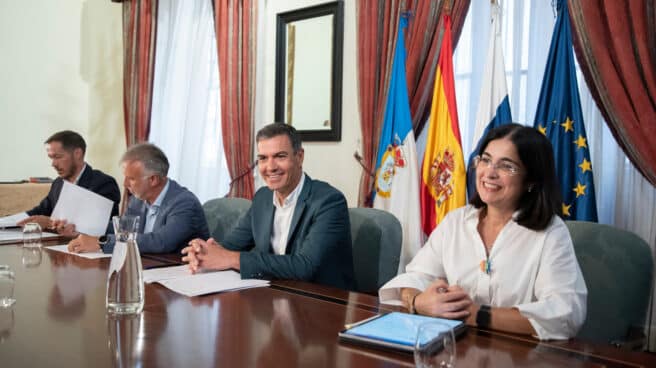 pedro-sanchez-la-palma-carolina-darias-canarias
